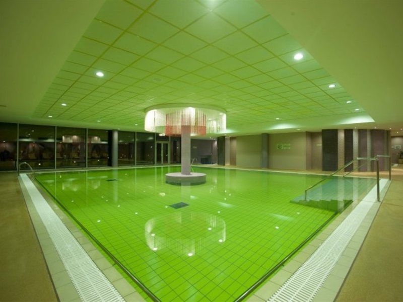 Georg Ots Spa Hotel Kuressaare Kültér fotó
